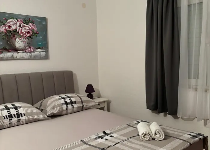 Suki Apartment Trogir