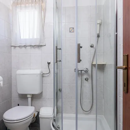 Suki Apartman